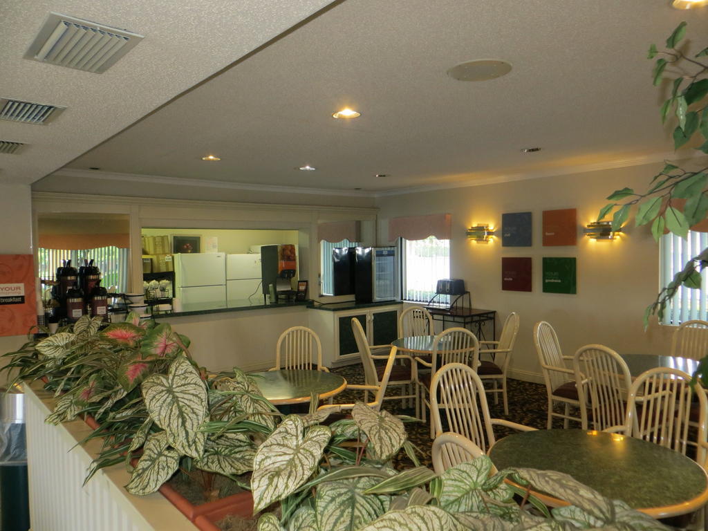 Fairview Inn & Suites Mobile Exterior foto